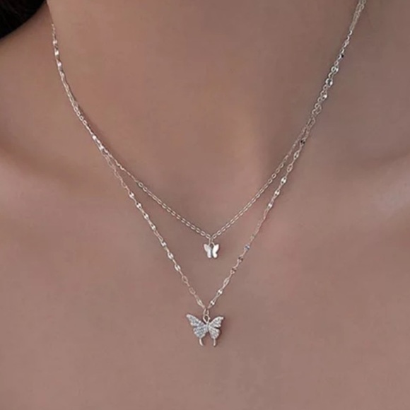 BUTTERFLY 18K ROSE GOLD NECKLACE, NICE NECKLACE, CUTE NECKLACE - Picture 1 of 4